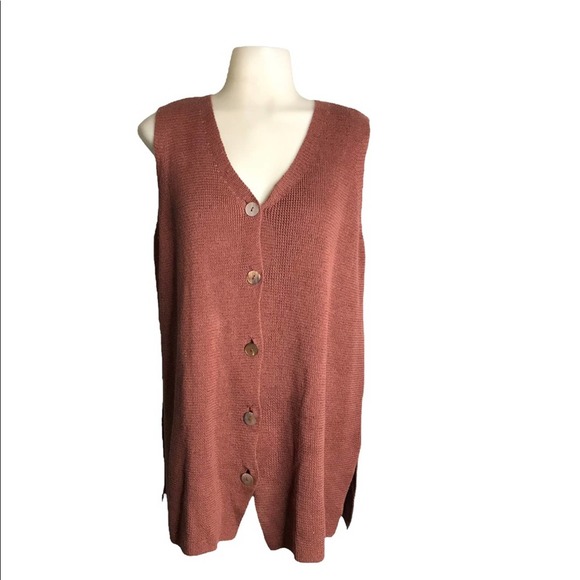 Adrienne Vittadini | Knit Linen Sleeveless Burgundy Button Down Tunic top - Picture 2 of 10